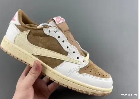 DM7866-106 1 Jordan Low Retro  OG DM7866-106 Travis Scott SP 0329